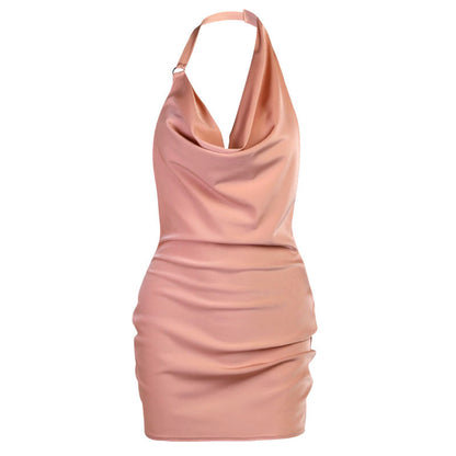 Robe Courte Dos Ouvert